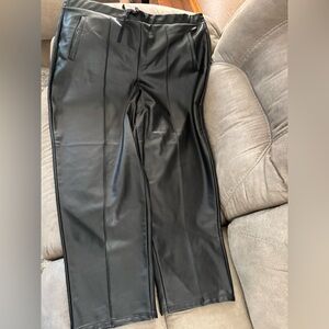 Simply Vera VeraWang faux leather  pants